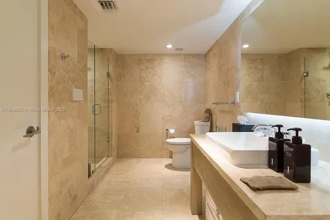 102 24th Street Miami Beach FL 33139