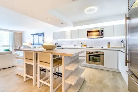 102 24th Street Miami Beach FL 33139