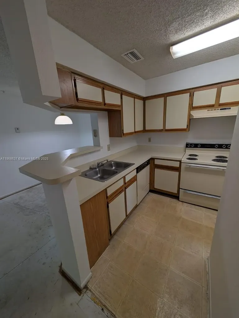199 Afton Square Other City - In The State Of Florida FL 32714