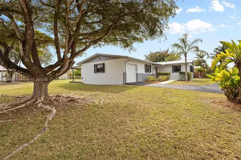 27661 SW 162nd Court Homestead FL 33031