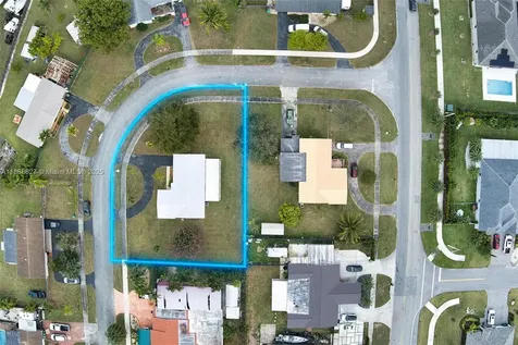27661 SW 162nd Court Homestead FL 33031