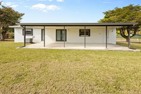 27661 SW 162nd Court Homestead FL 33031