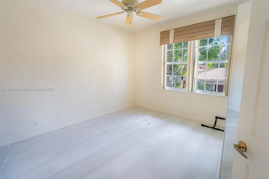 12539 NW 58th Manor Coral Springs FL 33076