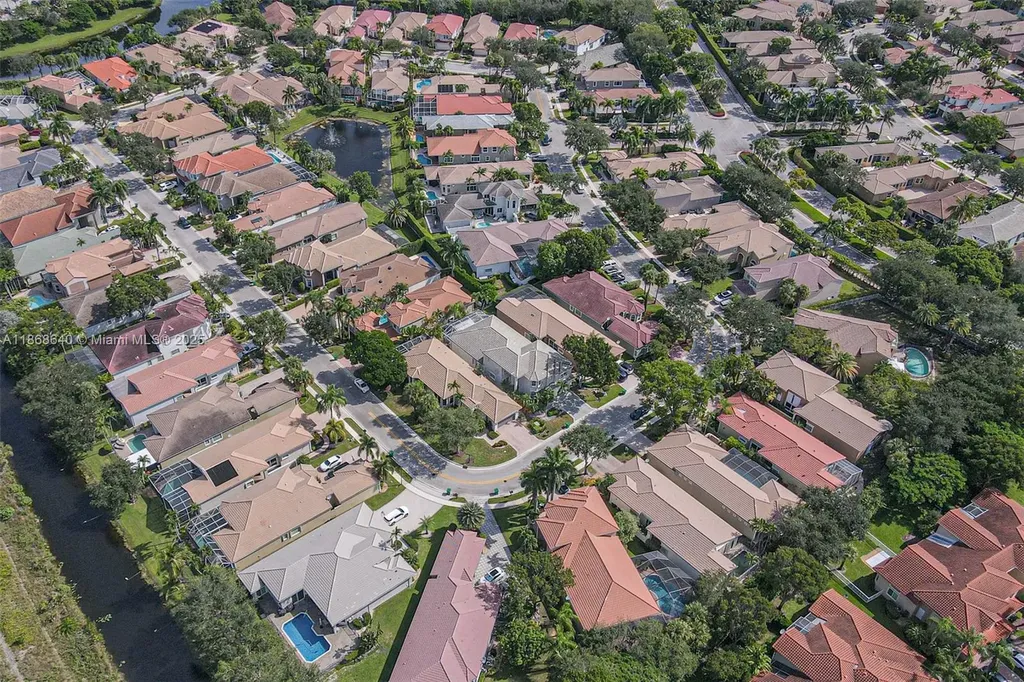 12539 NW 58th Manor Coral Springs FL 33076