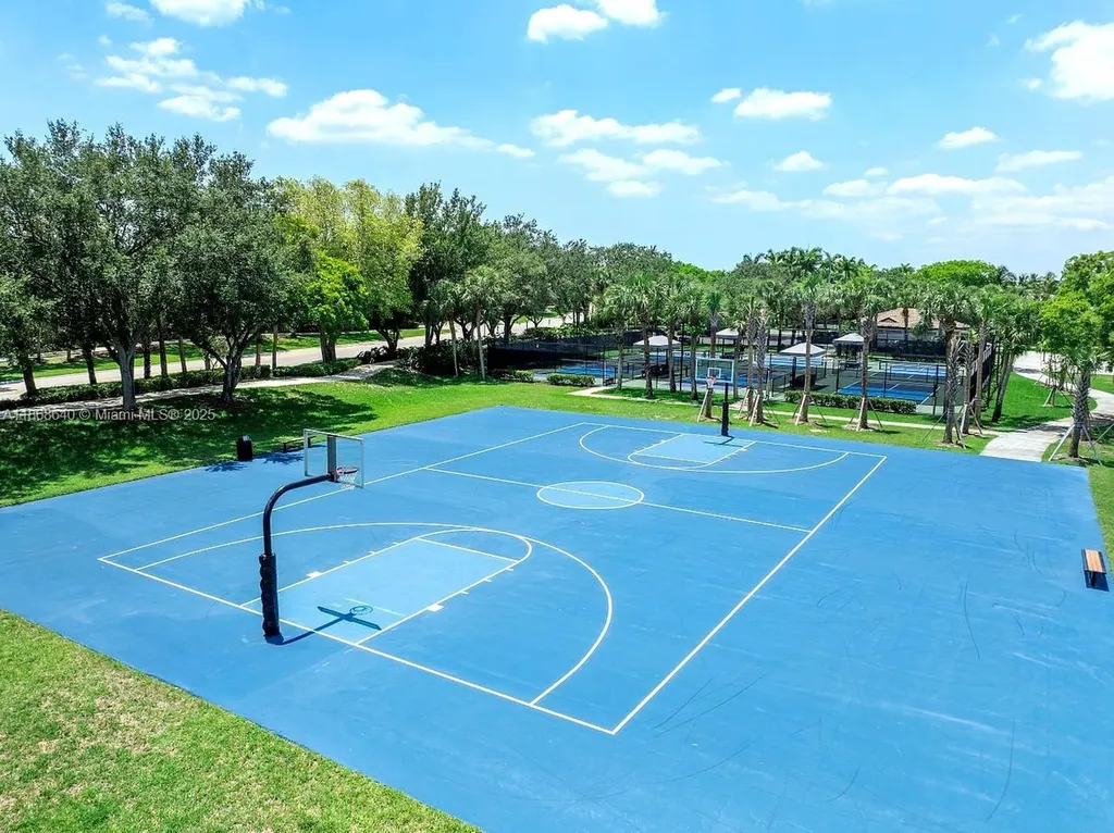 12539 NW 58th Manor Coral Springs FL 33076