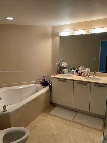 3000 NE 188th Street Aventura FL 33180