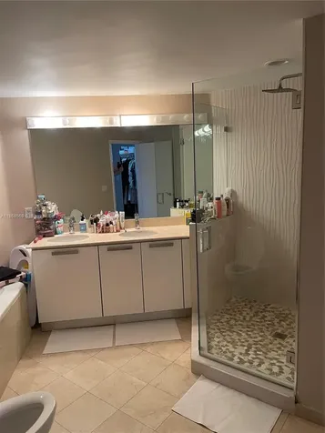 3000 NE 188th Street Aventura FL 33180