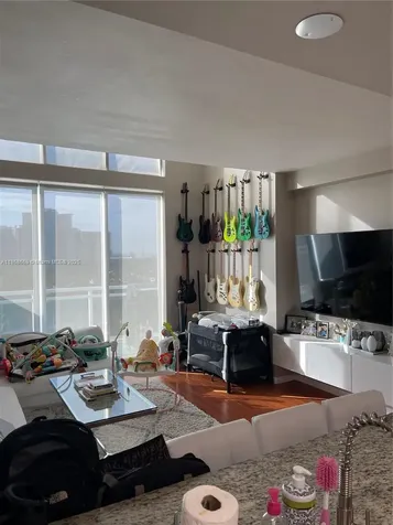 3000 NE 188th Street Aventura FL 33180