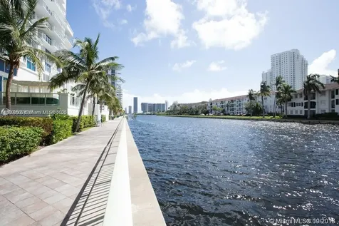 3000 NE 188th Street Aventura FL 33180