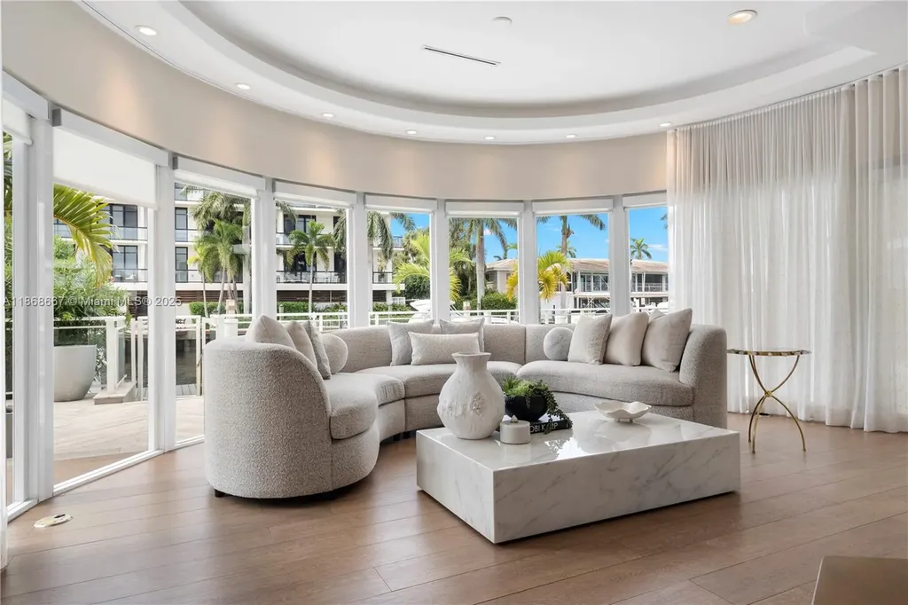 1319 Seminole Drive Fort Lauderdale FL 33304