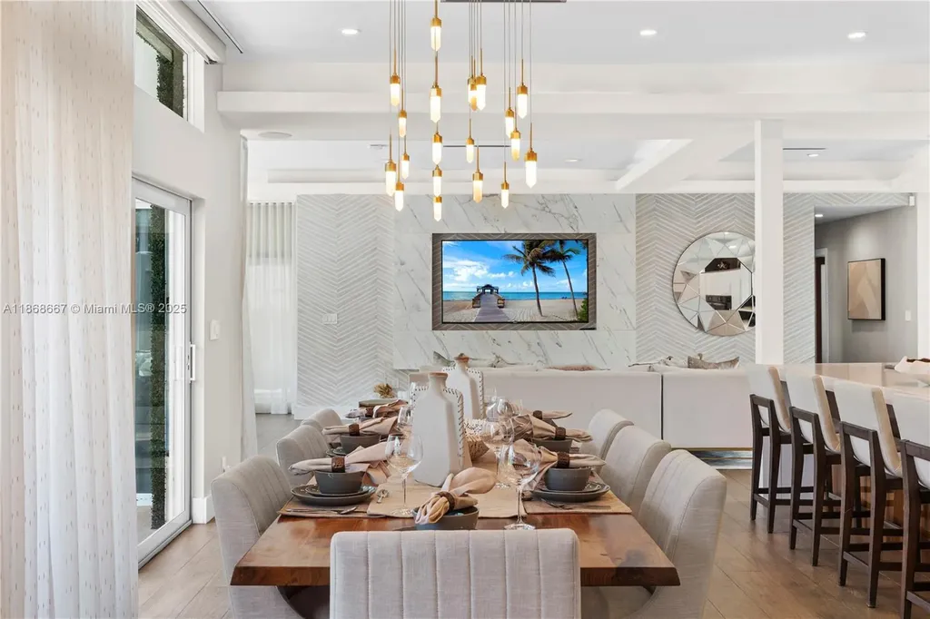 1319 Seminole Drive Fort Lauderdale FL 33304