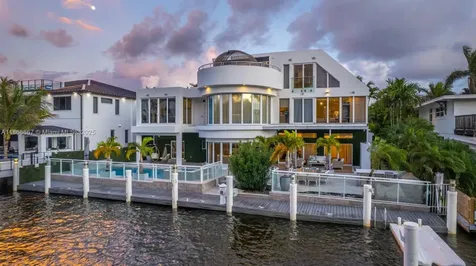 1319 Seminole Drive Fort Lauderdale FL 33304