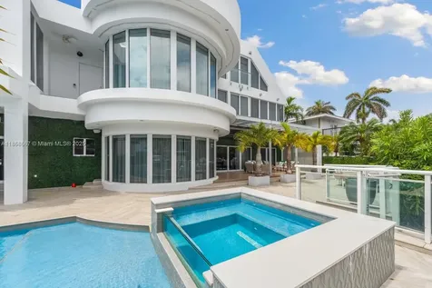 1319 Seminole Drive Fort Lauderdale FL 33304