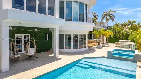 1319 Seminole Drive Fort Lauderdale FL 33304