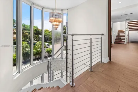 1319 Seminole Drive Fort Lauderdale FL 33304
