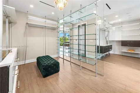 1319 Seminole Drive Fort Lauderdale FL 33304
