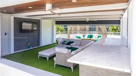 1319 Seminole Drive Fort Lauderdale FL 33304