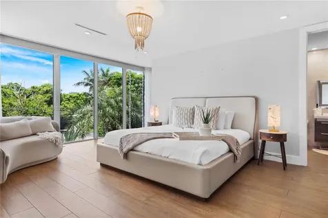 1319 Seminole Drive Fort Lauderdale FL 33304