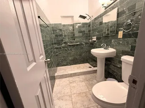 1060 NW 121st Street North Miami FL 33168