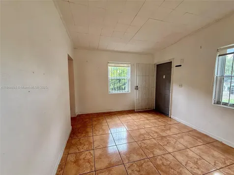 1060 NW 121st Street North Miami FL 33168