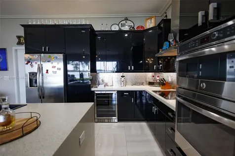1058 Lake Carrie Drive Lake Placid FL 33852