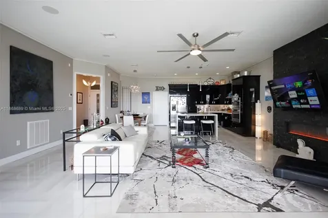 1058 Lake Carrie Drive Lake Placid FL 33852