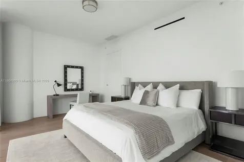 8701 Collins Avenue Miami Beach FL 33154