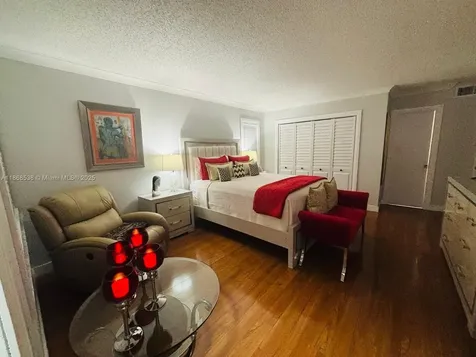 3501 Inverrary Drive Lauderhill FL 33319