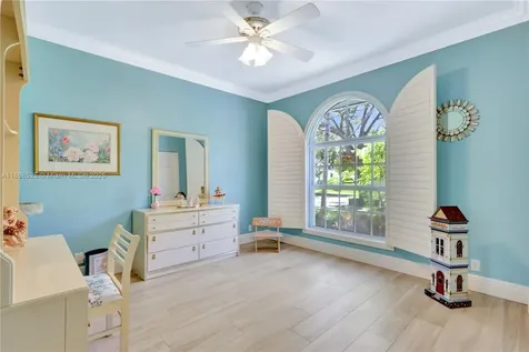 17511 SW 12th Street Pembroke Pines FL 33029