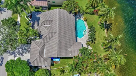 17511 SW 12th Street Pembroke Pines FL 33029