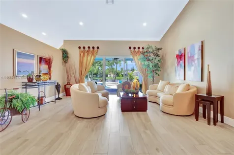 17511 SW 12th Street Pembroke Pines FL 33029