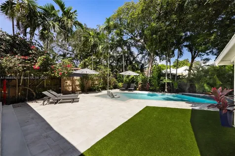 141 SW 23rd Road Miami FL 33129