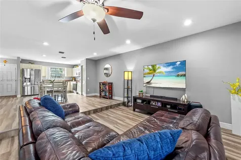 7068 Woodmont Avenue Tamarac FL 33321