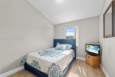 7068 Woodmont Avenue Tamarac FL 33321