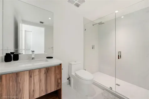 9901 W Bay Harbor Drive Bal Harbour FL 33154