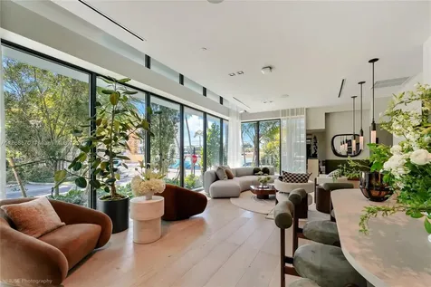 9901 W Bay Harbor Drive Bal Harbour FL 33154