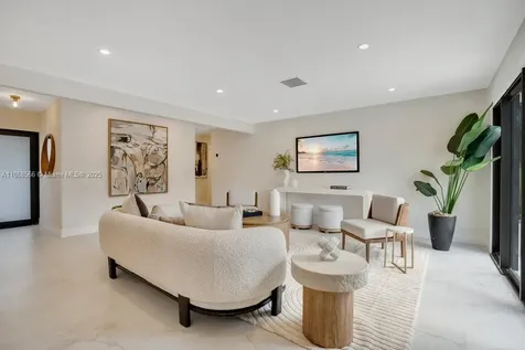 1004 Guava Isle Fort Lauderdale FL 33315