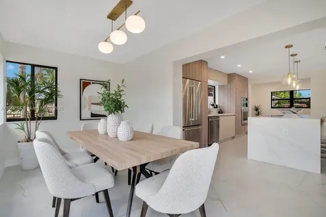 1004 Guava Isle Fort Lauderdale FL 33315