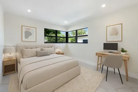 1004 Guava Isle Fort Lauderdale FL 33315