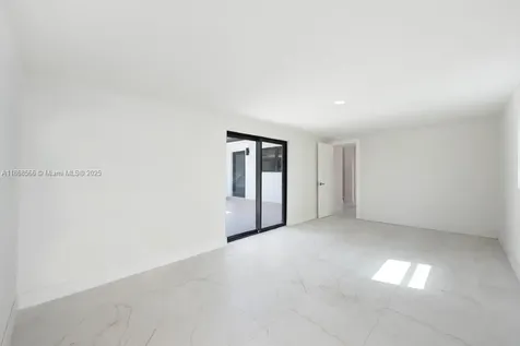 1004 Guava Isle Fort Lauderdale FL 33315