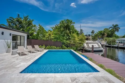 1004 Guava Isle Fort Lauderdale FL 33315