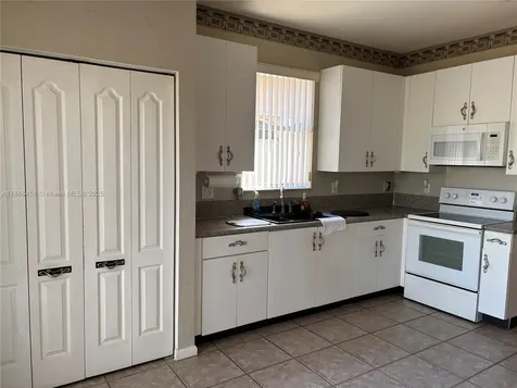 2308 NE 37th Terrace Homestead FL 33033