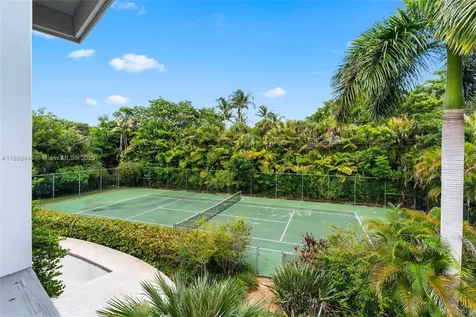 12535 SW 60th Court Pinecrest FL 33156