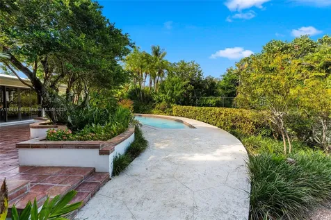 12535 SW 60th Court Pinecrest FL 33156