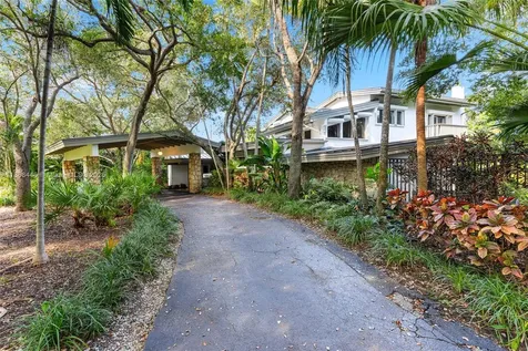 12535 SW 60th Court Pinecrest FL 33156