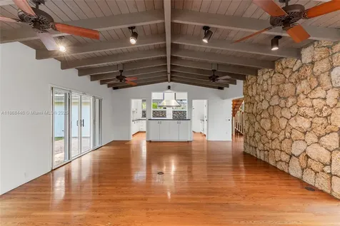 12535 SW 60th Court Pinecrest FL 33156
