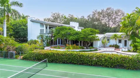 12535 SW 60th Court Pinecrest FL 33156