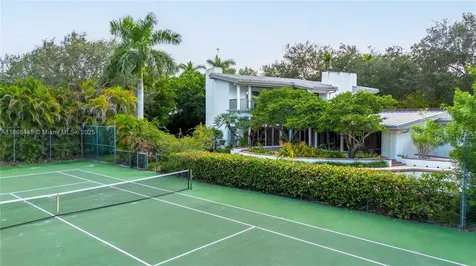 12535 SW 60th Court Pinecrest FL 33156