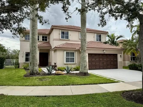 767 Tulip Circle Weston FL 33327