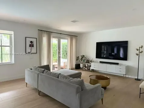 767 Tulip Circle Weston FL 33327